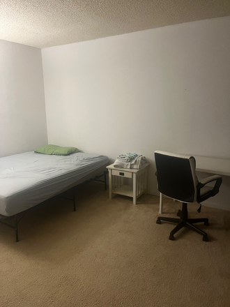 bedroom - Creeks Edge