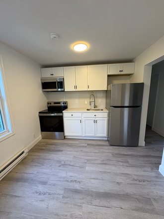Kitchen - Sibley avenue