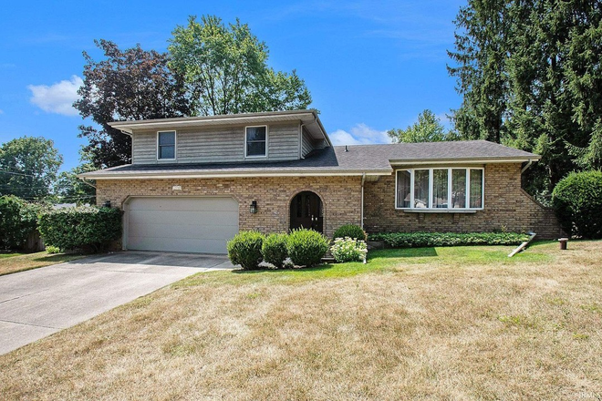 Front of property - Private Room in Quiet Home w/ Large Backyard