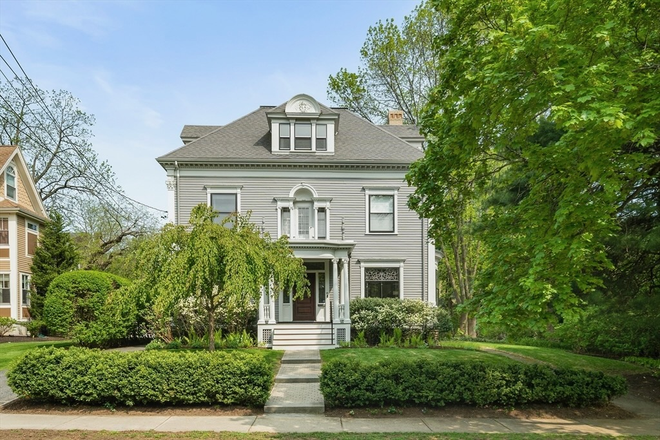 front - Elegant, spacious, art-filled Cambridge/Boston home. Absolutely stunning!