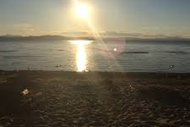 Community beach - Furnished Room In A Home With 4 Season Bike Path, Beaches, Hiking Walking Trails Access