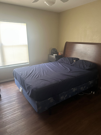 Bedroom - Riverwind at Alafaya Trail/ Summer B  Special(Sublease)