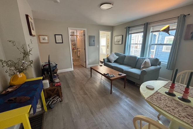 Living Room - 🏠 🌞🅿️🧺 1T-Stop Away!! 2-Bed Magoun/Somerville / In-unit Laundry / 2car parking!! AC.