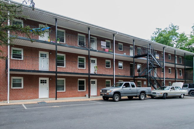 Outside view. - Green Mountain Apts