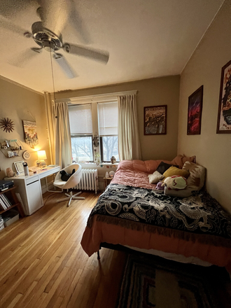 Studio - Studio Close to Fenway Park Avail 11/1 Apartments