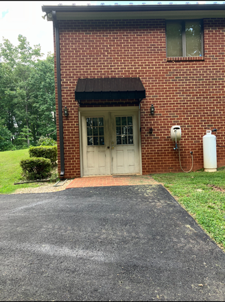 Exterior Private Entrance - Private Living in Greater Lynchburg Apartments