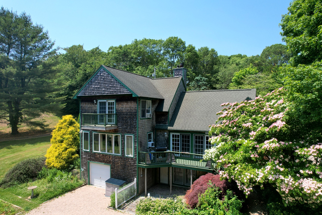 Exterior - 740 Post Road House