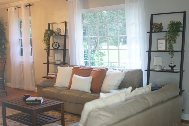 Living Room - Charming Urban Oasis w/ Private Bath available - Walk to Emory - Utilities Included House