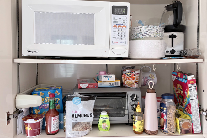 bedroom - Beautiful/Spacious room available (Summer Sublease) Townhome