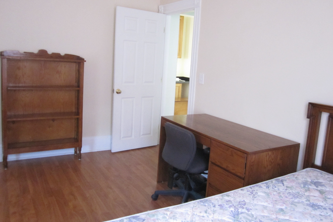 bedroom - Furnished bedroom in 5BR/2Ba Apt, Near Harvard, MIT, MGH, easy acess to NE; ava 11/1