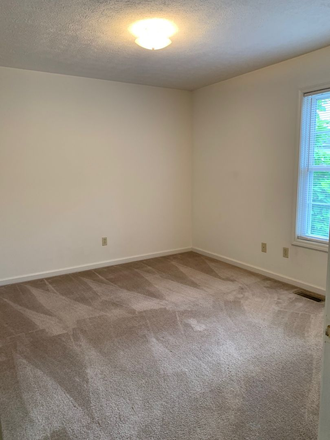  - 2 Bedroom 2.5 Bath Townhouse