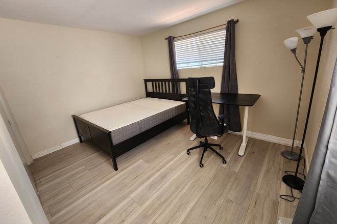 master bedroom - Master Bedroom with private bathroom fully furnished AVAILABLE for Lease in UCI area Townhome