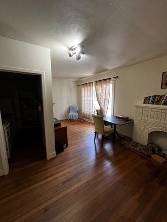 Living - 1 MINUTE WALK TO RICE - Charming 3-plex Triplex