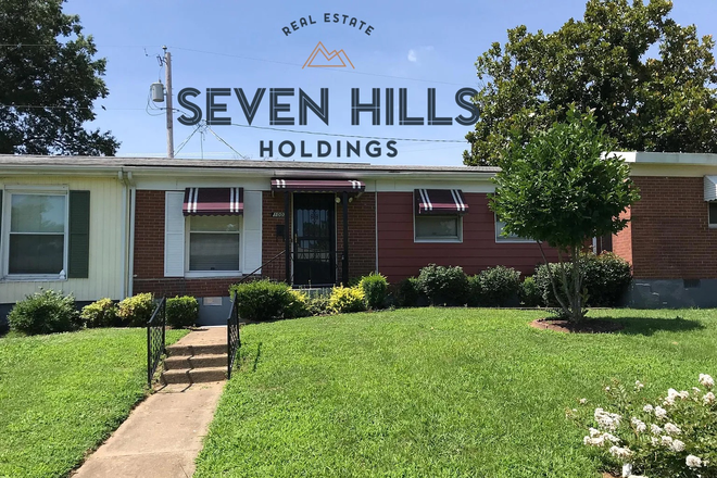 Outside of Home - ***Price Improvement*** 3 Bedroom and 2 Full Bath at 1007 Kinney St. Move-in for end of July