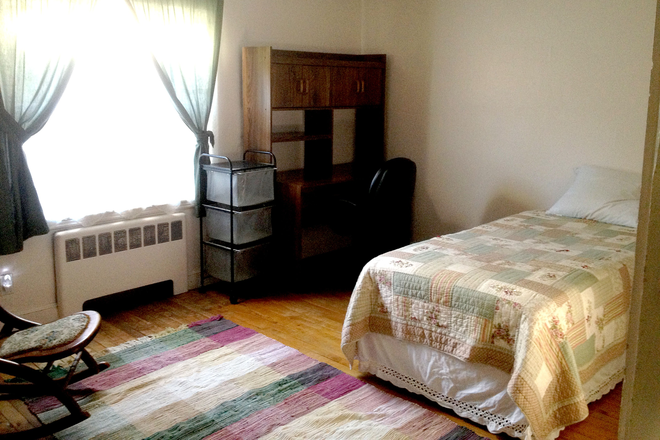 Bedroom - SUBLET for Female: Room for rent Rental