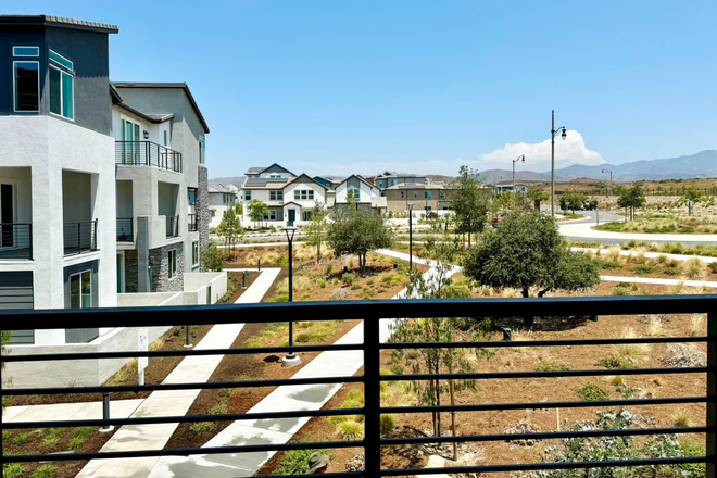 Great Park Park front home - New 2024 Great Park Condo (4B/3.5B) – Gorgeous Park-Front Location & Scenic View!