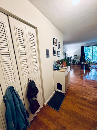 Entrance - Private Room for Rent in 2beds/1bath apartment $1420/month - Jamaica Plain