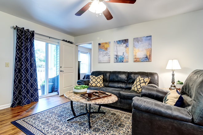 Living area - Campus View - 4 bedroom - 4 bath condo for rent!