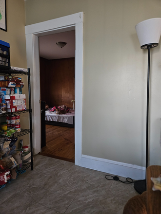 Bedroom entrance - Private room & bathroom House