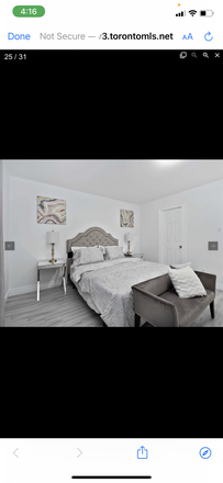 3rd floor bedroom (different furniture) - 3 sunny bedrooms with grocery nearby and ttc bus infront (whole unit or individual bedrooms) Townhome