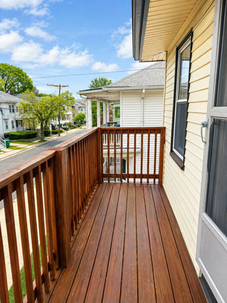Deck - TUFTS UNIVERSITY! 3 Bed Next to GYM and Alumini Field! Walk To Green Line Apartments