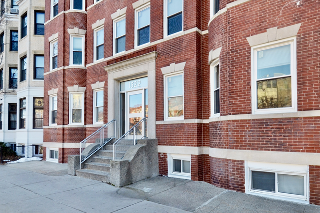 Unit - Packard's Corner 2 Bedroom Available September 1st!