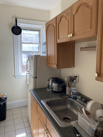 Call/text 602-317-9877 for a showing. - 9-1-25 / NO BROKER FEE / 2-BED WITH 2 SEPARATE BEDROOMS / LOOK AT PICS!!