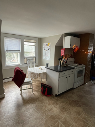 Kitchen - Third floor apartment - looking for 1-2 guys - within five min walk to campus