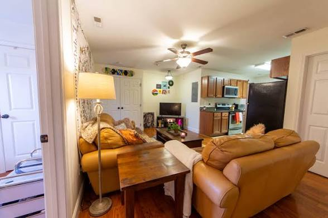 Living Room - Holmes View Manor Apartments