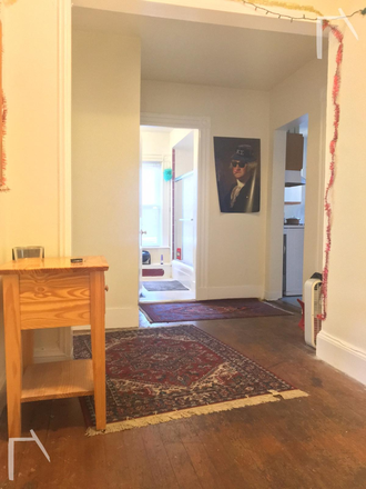 Living room - 2 bed on Ashford St, close to class and fun 9/1/2025 Apartments