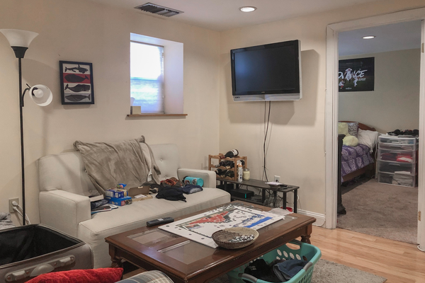 Northeastern University Off Campus Housing Search Living Room