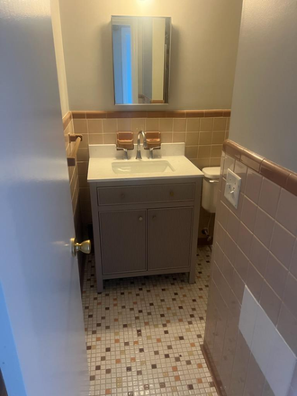 Bathroom - White House Plantation James Island