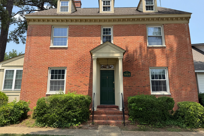 Street View - 1005 Richmond Road - Single Occupancy $1200, Double Occupancy $1,600