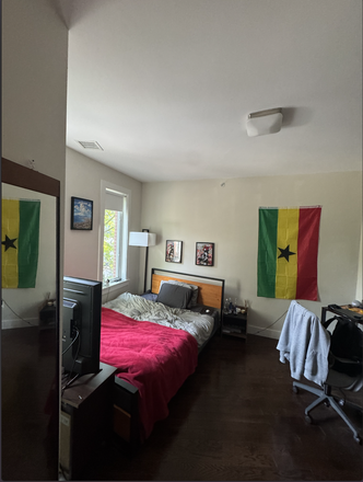 Bedroom - Furnished Room Jul/Aug Sublease