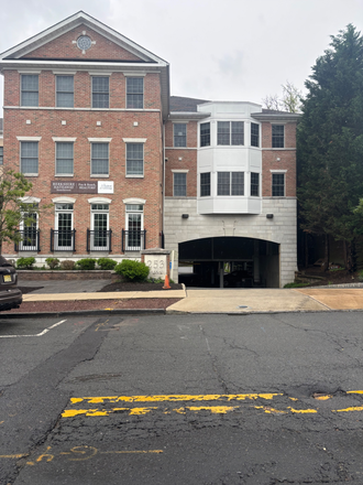front exterior - 1BR apt-Nassau St-Princeton