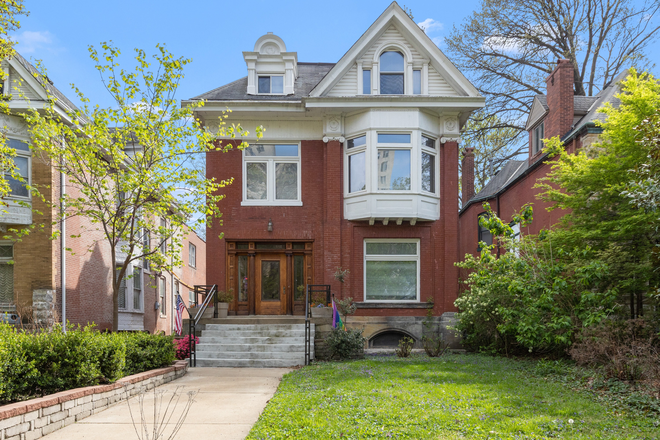 Front Side - VERY PRIVATE two units in the building 2 blocks from Barnes Complex