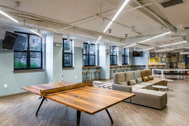 Game Room - University View Tower 2 4x2 Apartment