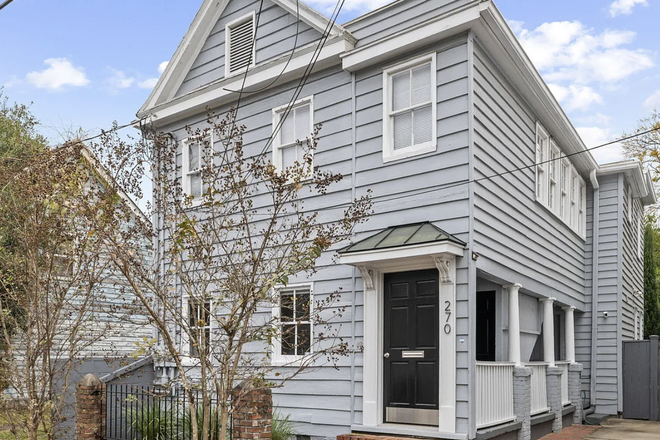 External House - Unit A - lively Cannonborough Neighborhood