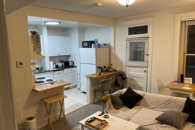 Kitchen - Bedroom in 2br on O st Apartments