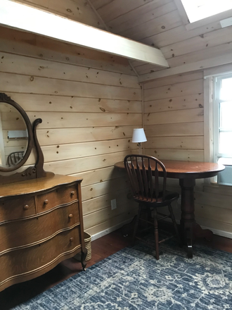 Furnished bedroom - Room for rent in small house. Shared bathroom, kitchen.