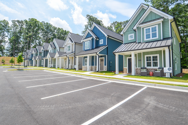 Homes - Ivy Hill Cottages House