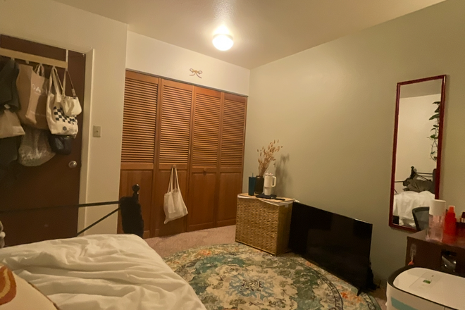 Bedroom (will be empty) - Regency II Apartments