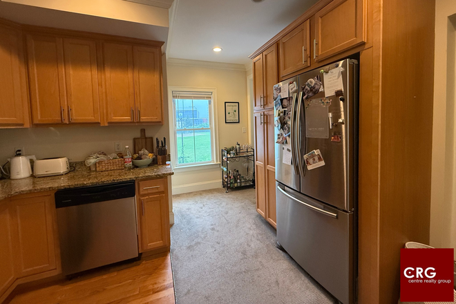 . - **NO BROKERS FEE!* Renovated 3Bed/2Bath, 2-floors of living! Apartments