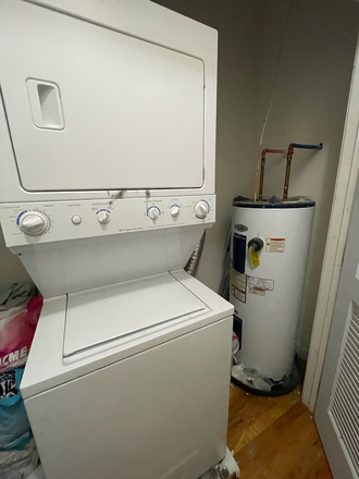 dryer and washer - 4-bed 4-full bath apartment available for Temple University 2026-2027 school year