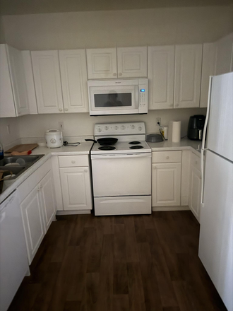Kitchen - Costa Verde