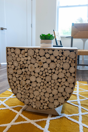 coffee table - 2BR apt-Craven Lane-Lawrenceville