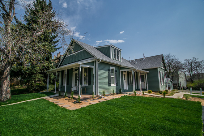 Building - 4 Bed at 1806 17th St!