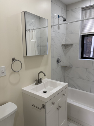 Call/text 602-317-9877 for a showing. - 9-1-26 / NO BROKER FEE / RENOVATED 2BR WITH NEW KITCHEN AND BATH / LOOK AT PICS!! Apartments