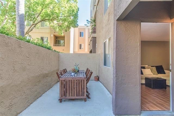 Extra large patio - Ground floor 1/1 available early August close to everything! Condo
