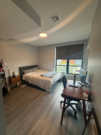 Bedroom - Private bedroom and bathroom close to HBS Campus Apartments